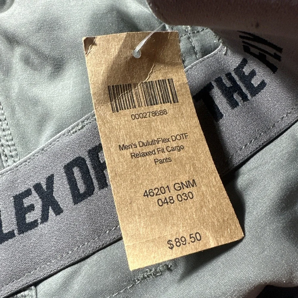 Duluth Trading Pants Mens 48x30 Flex Dry On The Fly Relaxed Fit Cargo Gray NWT